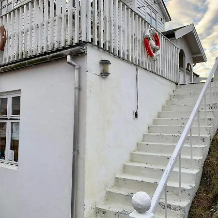 Apartment Tjellsto